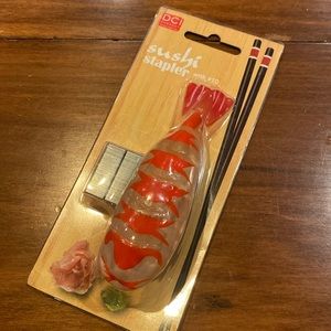 NIP Novelty Sushi Shrimp Stapler with #10 Staples NEW!